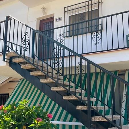 Schnuckelige Wohnung Naehe Meer Дения Экстерьер фото